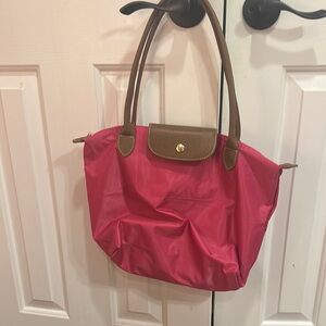 Pink and Brown LOOKALIKE
Long champ bag